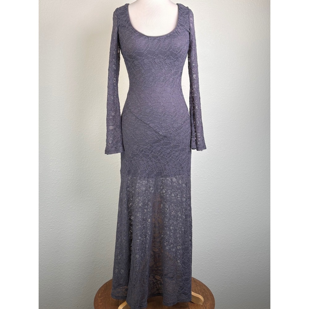 ASTR the Label Lace Maxi Dress Small Midnight Charcoal Long Sleeve Bell Sleeve